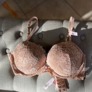 Victoria's Secret Lace Bra in Brown